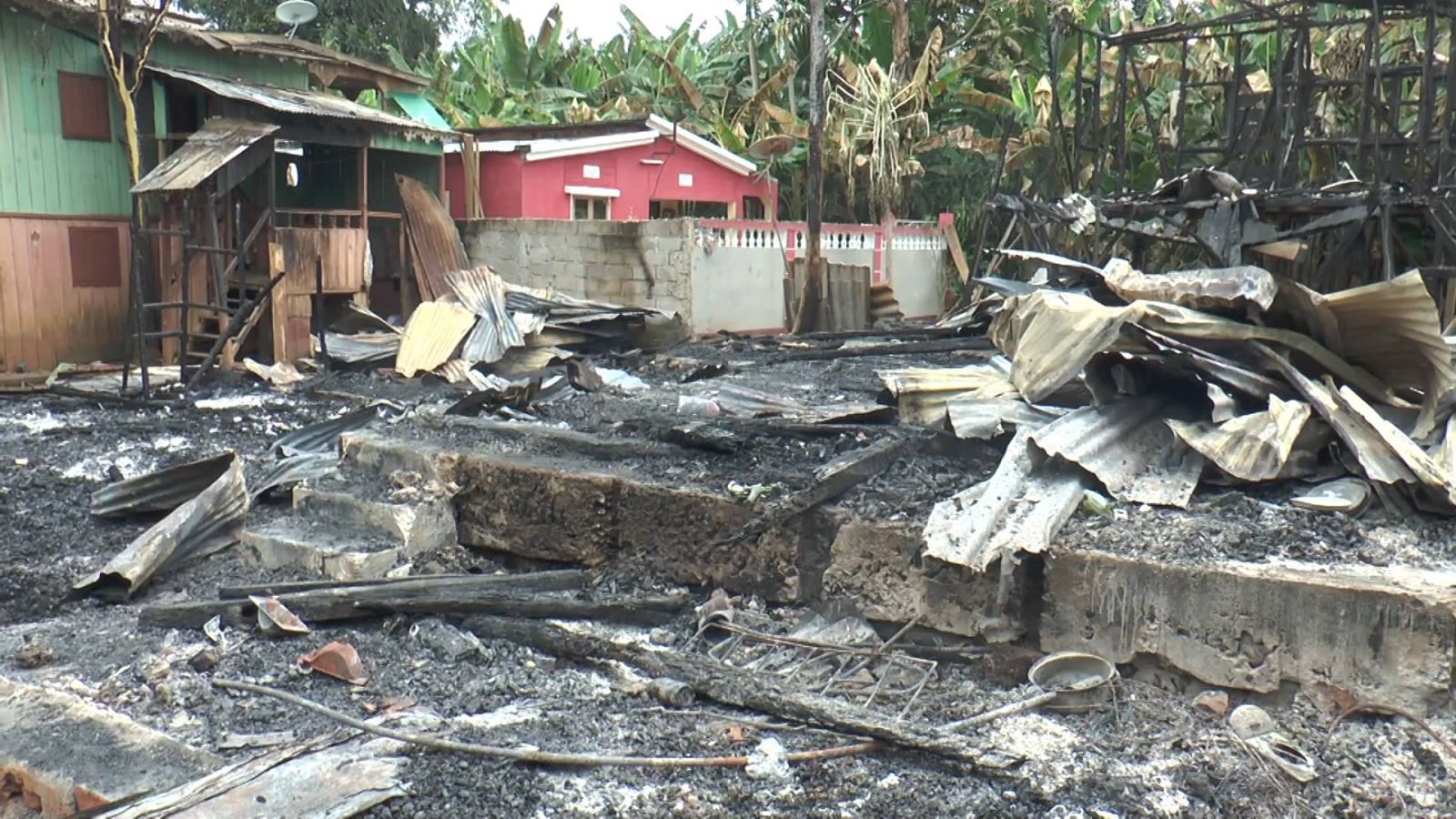 Incêndio em Bobô Forro