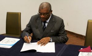 Luta Contra o Paludismo