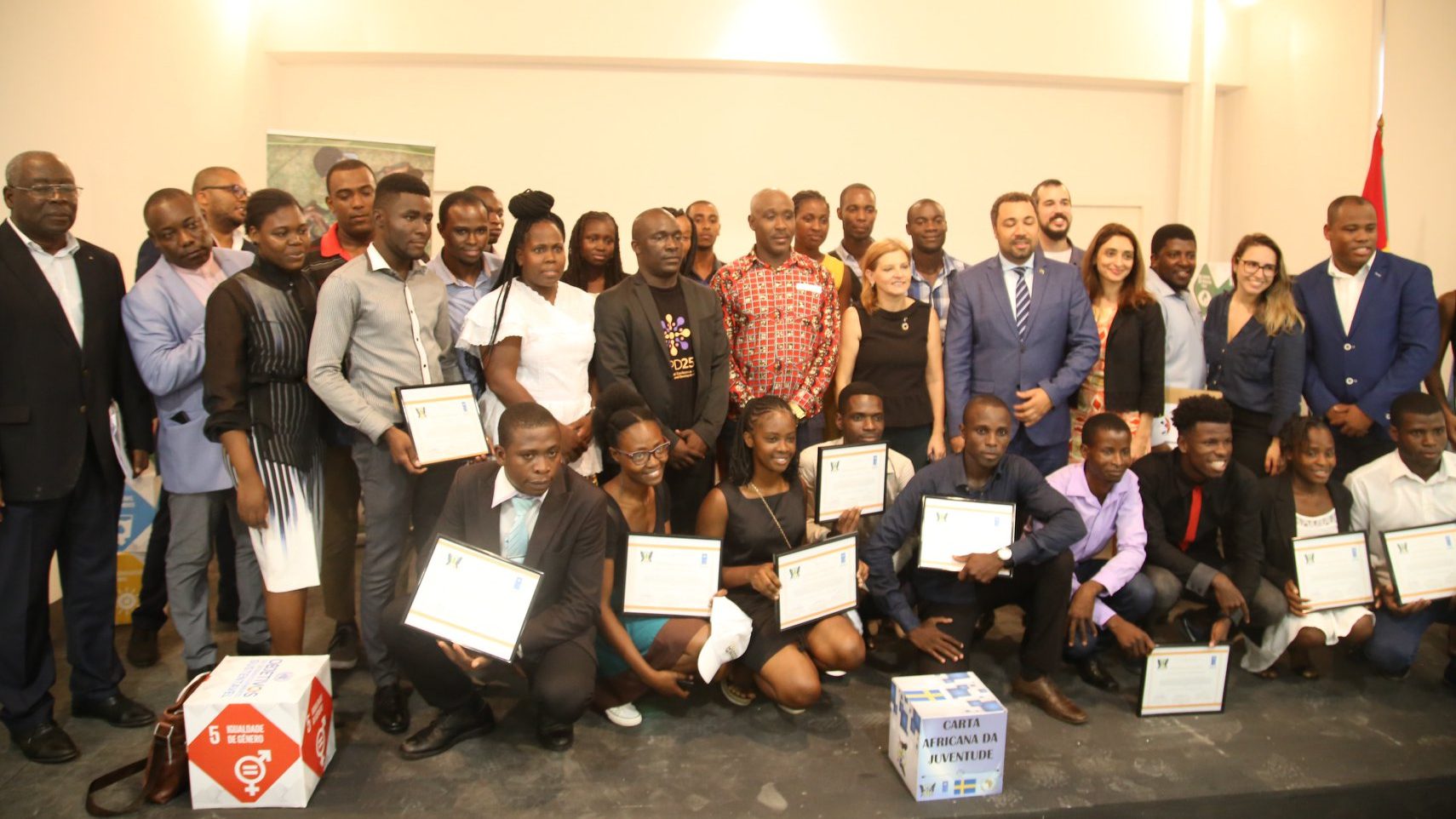 Rádio Somos Todos Primos