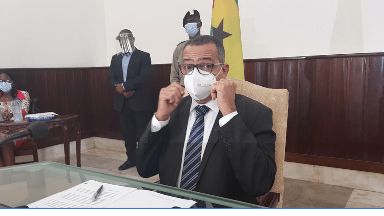 Carlos Vila Nova - covid-19