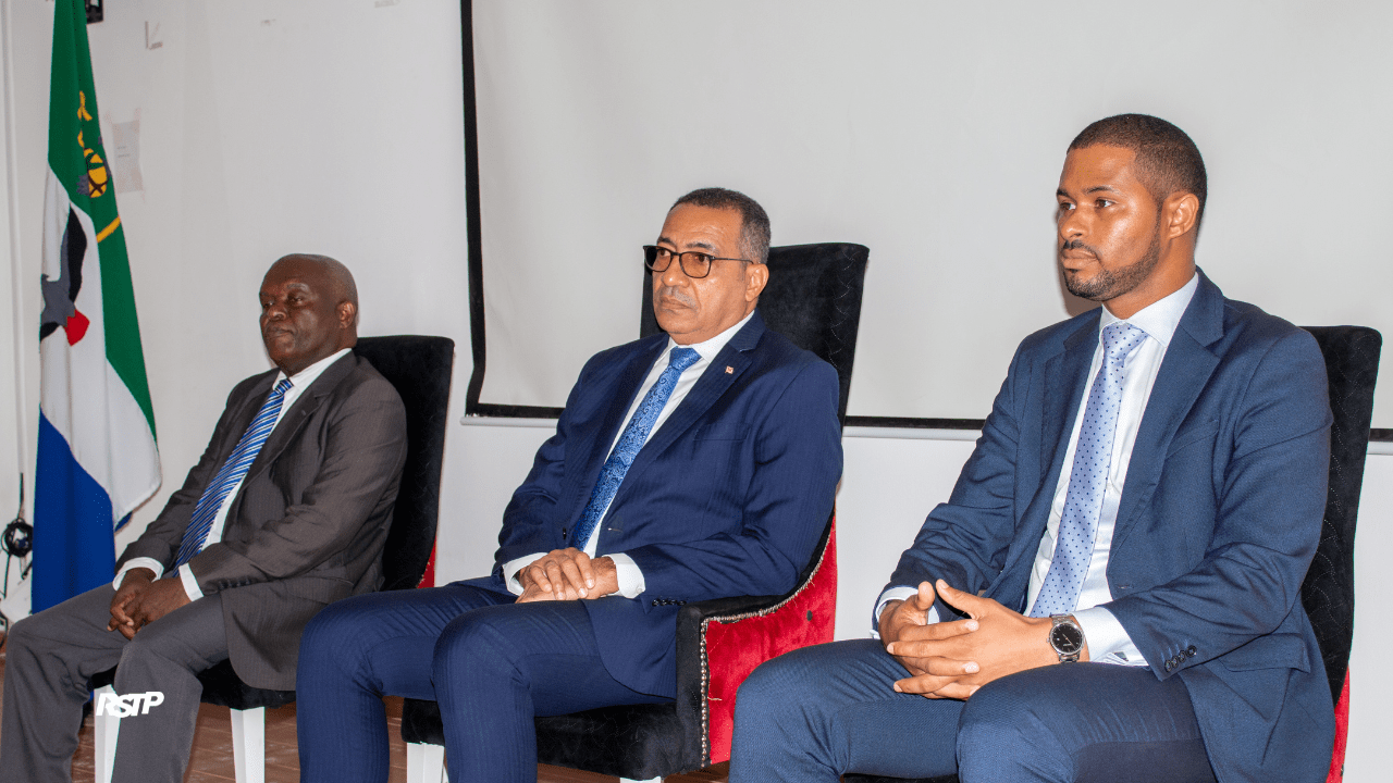 Rádio Somos Todos Primos