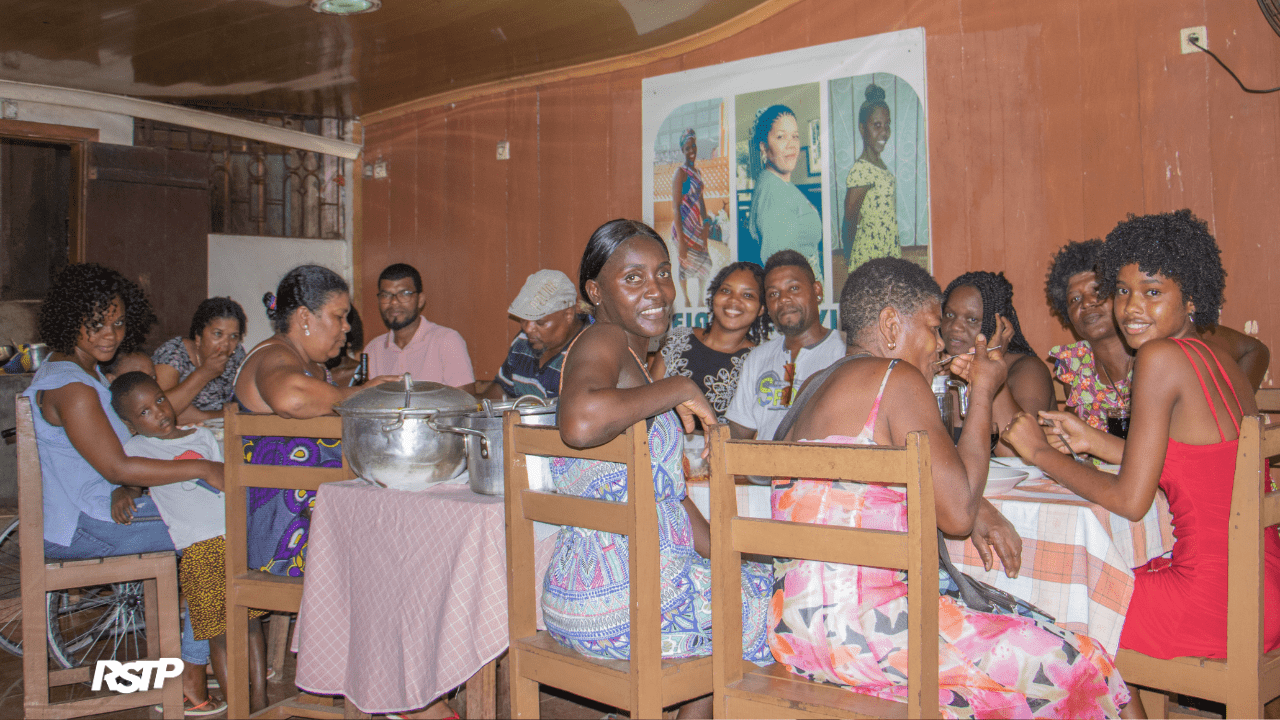 Rádio Somos Todos Primos