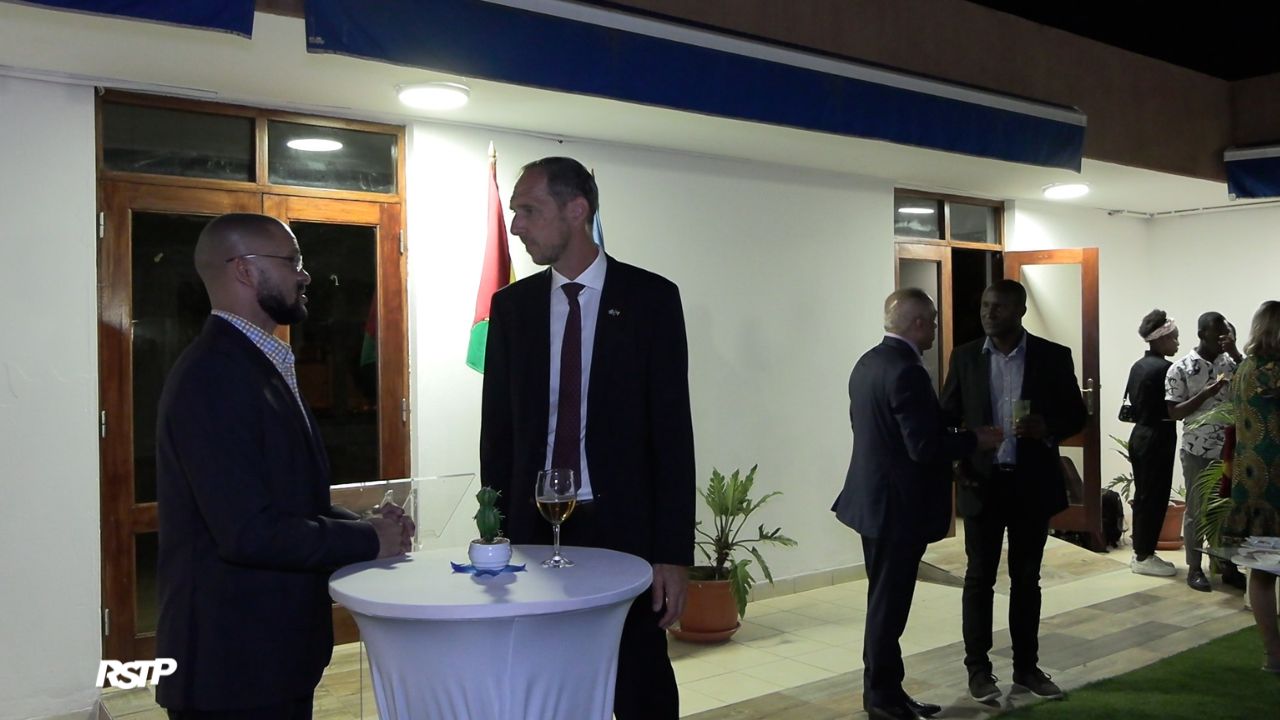 Rádio Somos Todos Primos