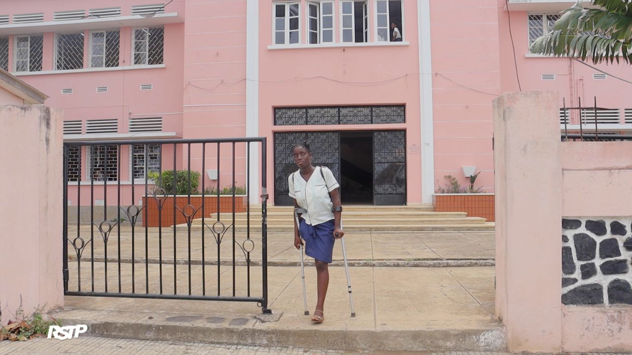 Dianne Bom Jesus (1)