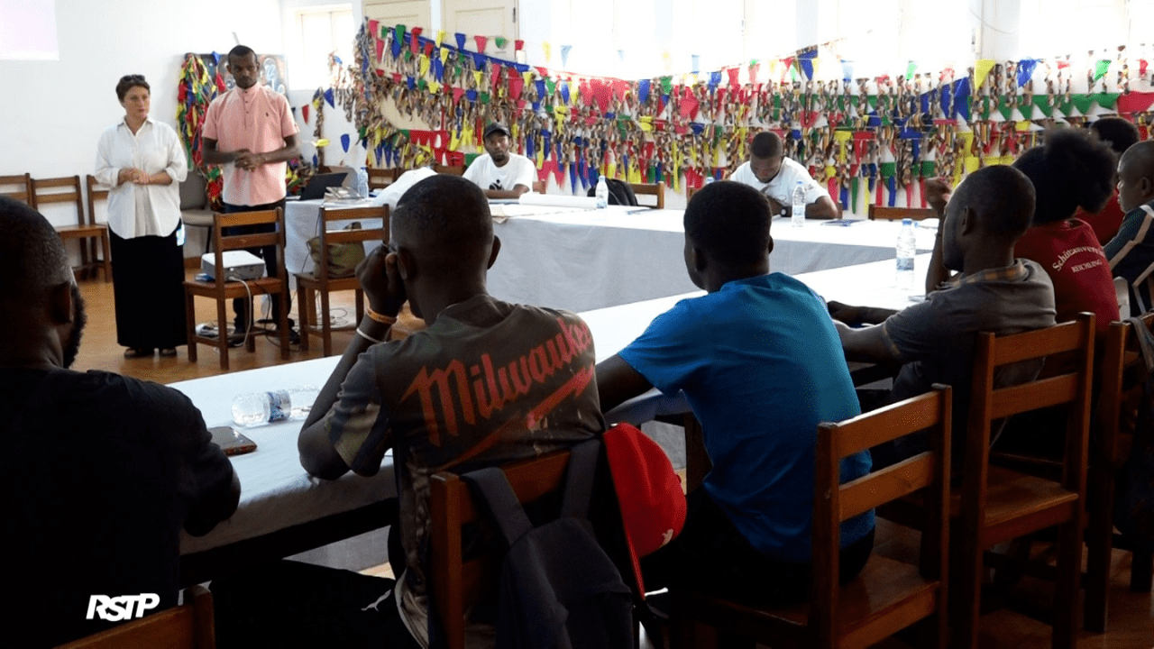 Rádio Somos Todos Primos