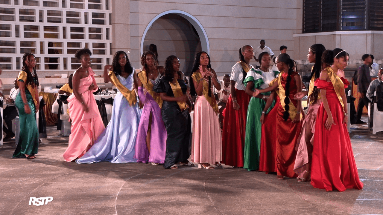 Rádio Somos Todos Primos