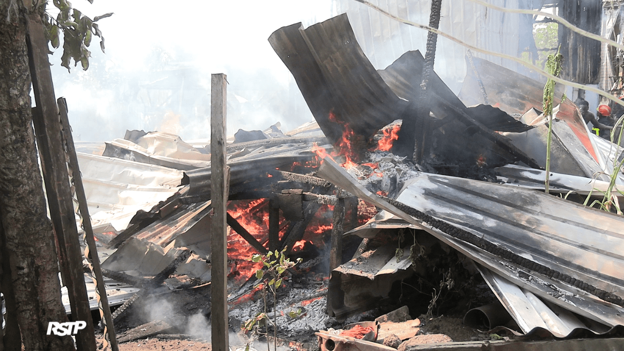 Incêndio em Praia Melão
