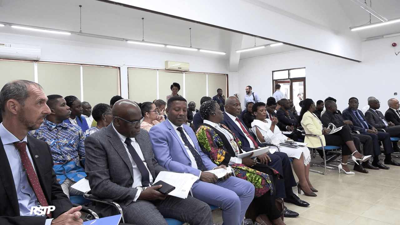 Rádio Somos Todos Primos