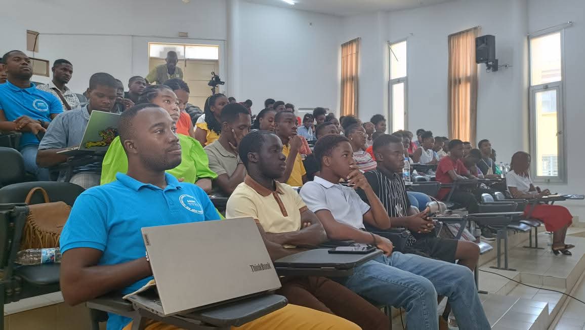 Rádio Somos Todos Primos