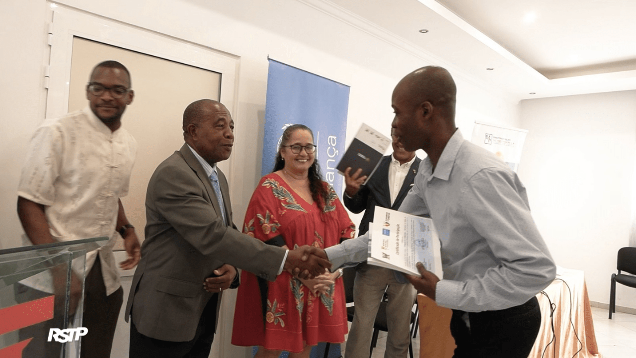 Rádio Somos Todos Primos