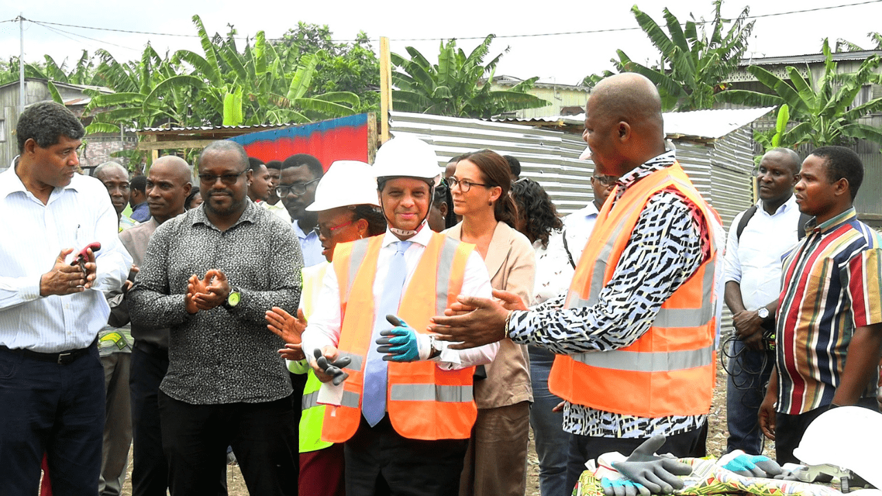 Rádio Somos Todos Primos