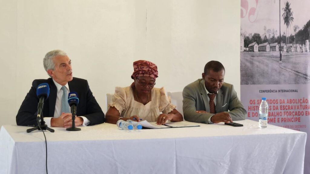 Conferência História