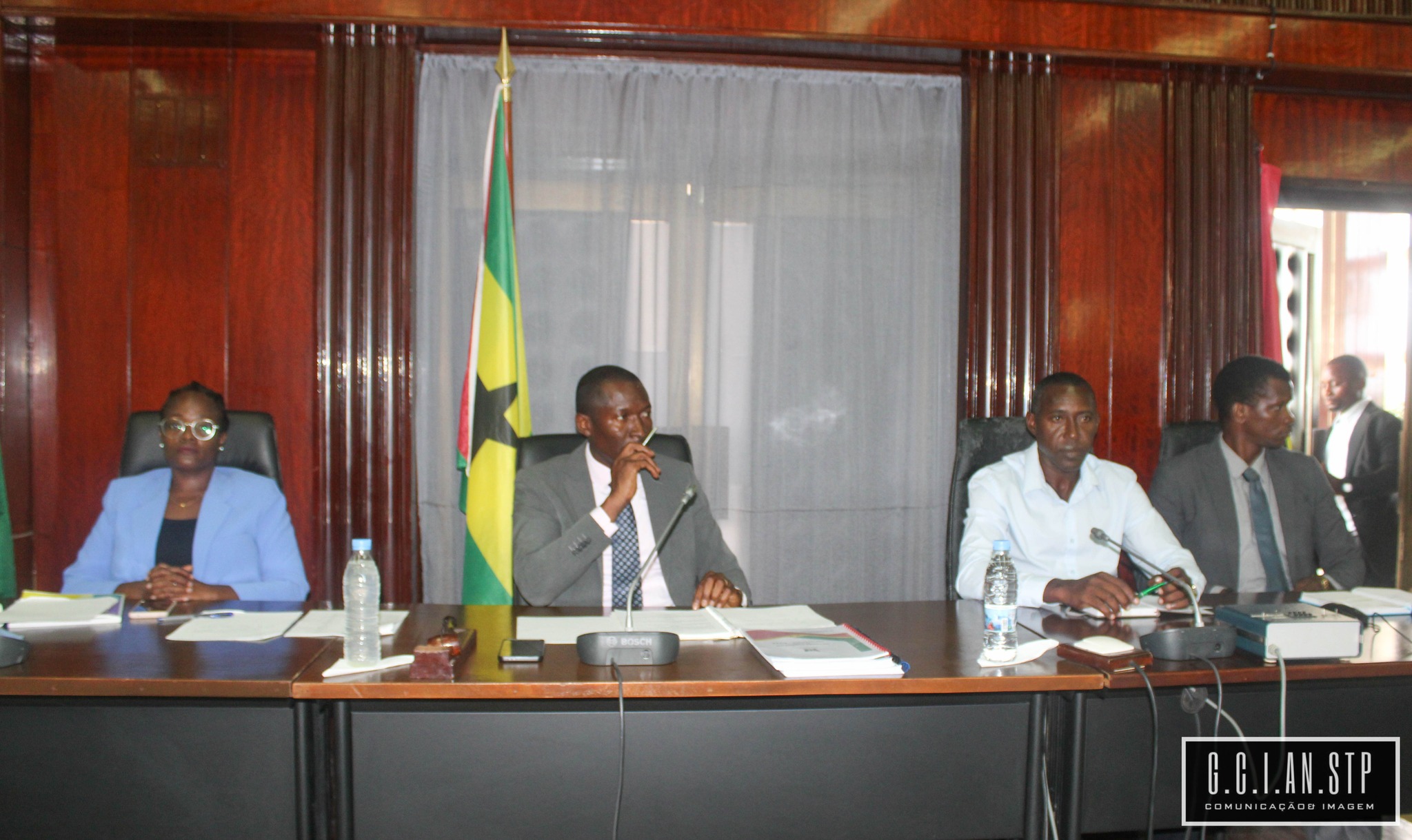 Rádio Somos Todos Primos